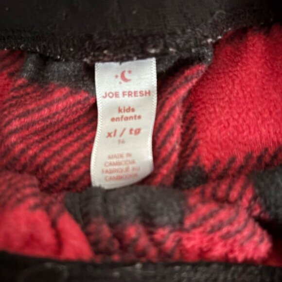 (ANY 2/$20) JOE FRESH Girls Festive Pyjama Set, XL - Picture 8 of 8